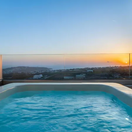 Cinnamon Villa With Private Hot Tub